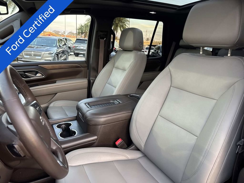 Used 2022 Chevrolet Tahoe Z71 w/ Luxury Package image 18