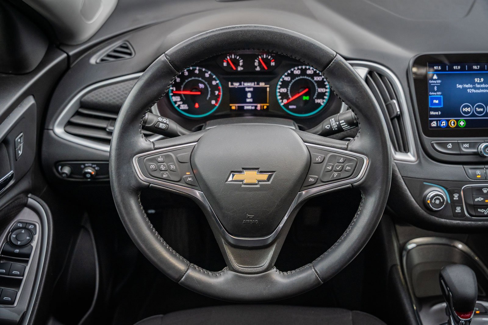 Used 2022 Chevrolet Malibu RS image 29