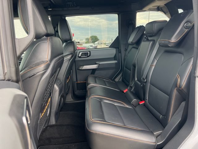 Certified 2023 Ford Bronco Badlands w/ Sasquatch Package AWD/4WD image 36