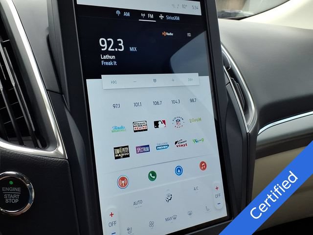 Certified 2023 Ford Edge Titanium AWD/4WD image 11