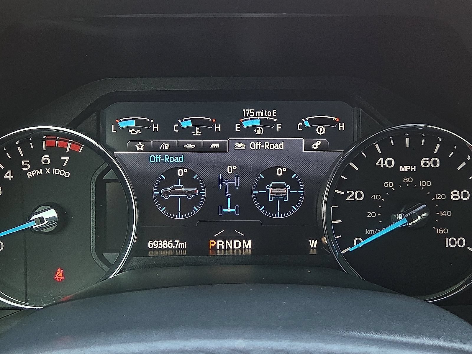 Certified 2022 Ford F250 Lariat w/ Lariat Ultimate Package AWD/4WD image 23