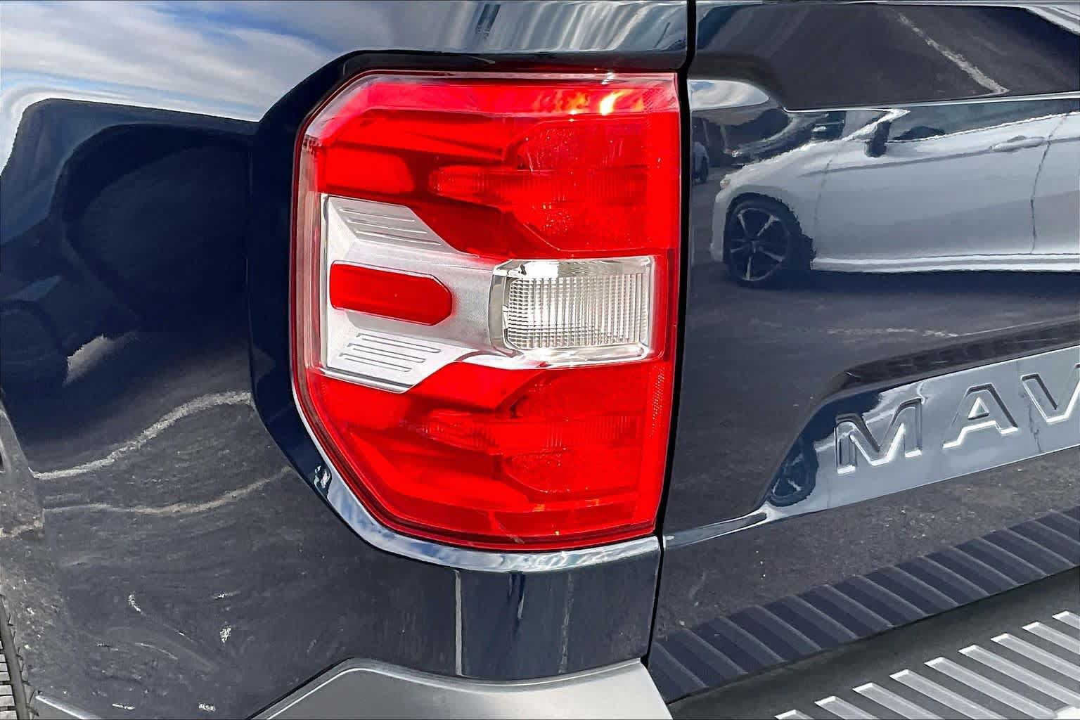 Certified 2022 Ford Maverick XLT FWD image 25