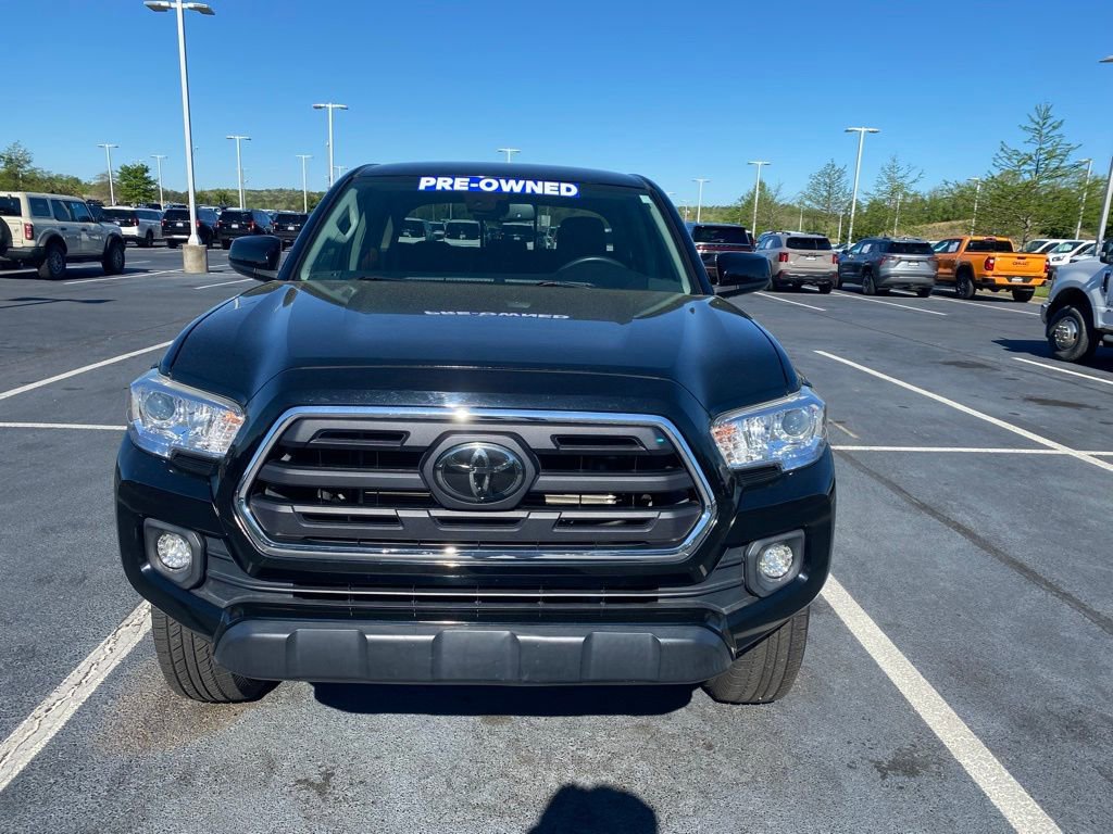 Used 2019 Toyota Tacoma SR5 RWD image 8