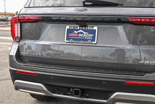 Certified 2025 Ford Explorer Platinum w/ LUX Leather Package AWD/4WD image 11