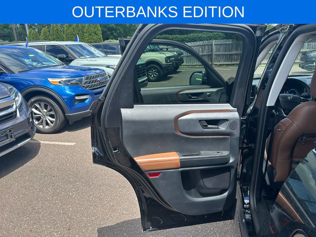 Certified 2023 Ford Bronco Sport Outer Banks w/ Tech Package AWD/4WD image 14