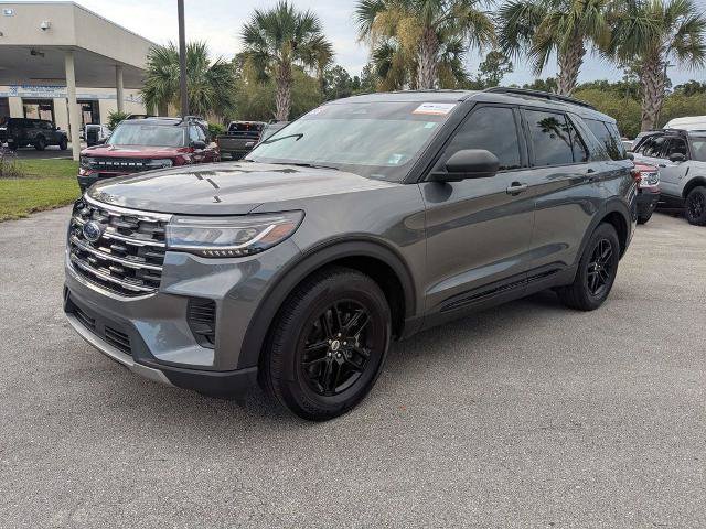 Certified 2026 Ford Explorer Active RWD image 8