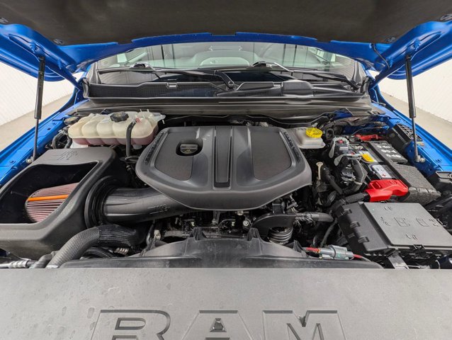 Used 2025 RAM 1500 Laramie w/ Night Edition image 10