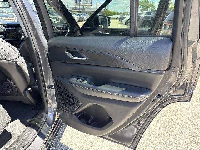 Used 2024 Jeep Grand Cherokee Laredo X RWD image 23