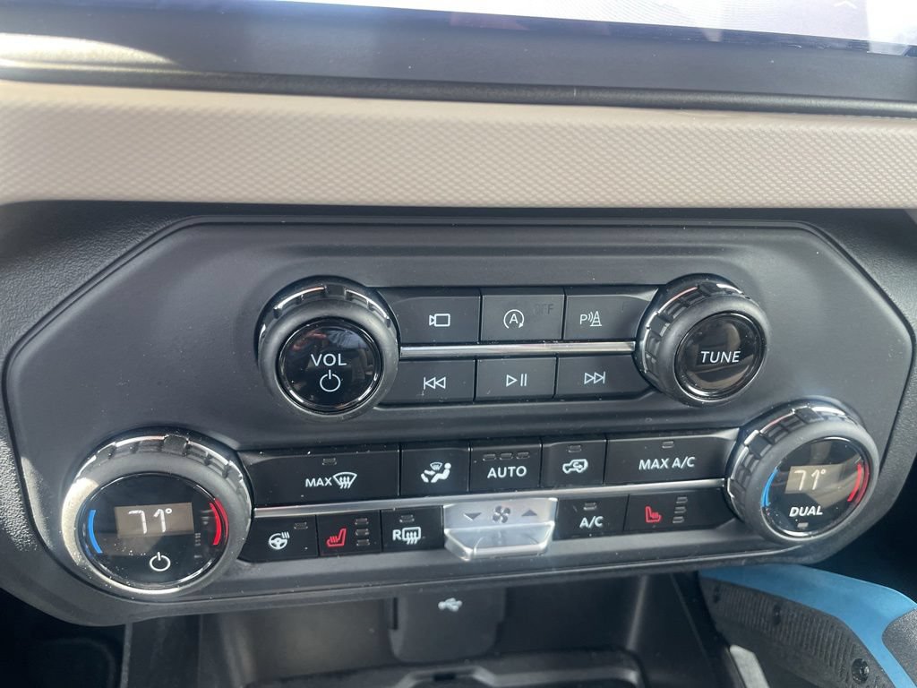 Certified 2023 Ford Bronco Wildtrak AWD/4WD image 14