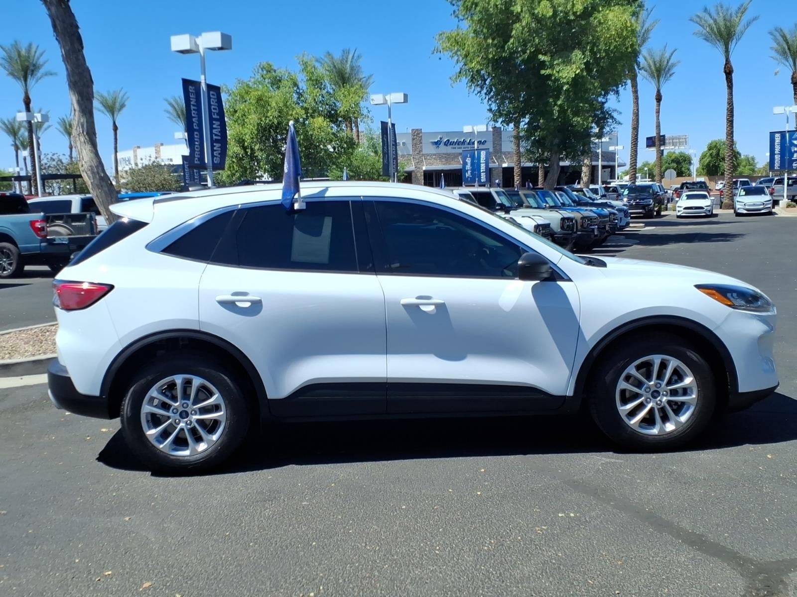 Certified 2022 Ford Escape SE FWD image 7