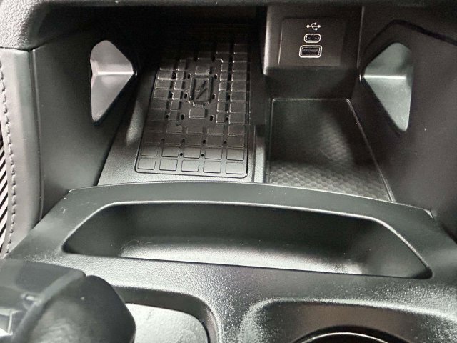Certified 2025 Ford Ranger Raptor AWD/4WD image 28