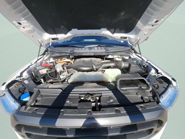 Certified 2022 Ford F150 XLT w/ Equipment Group 302A High image 26