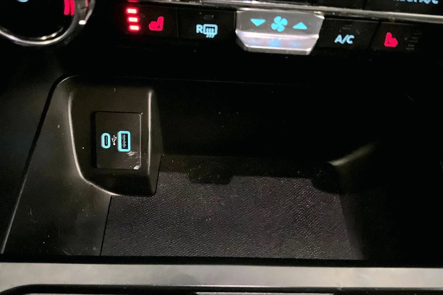 Certified 2023 Ford F150 XLT w/ Equipment Group 302A High image 31