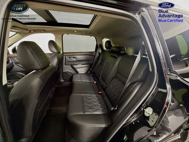 Used 2023 Nissan Rogue Platinum w/ Platinum Premium Package image 27