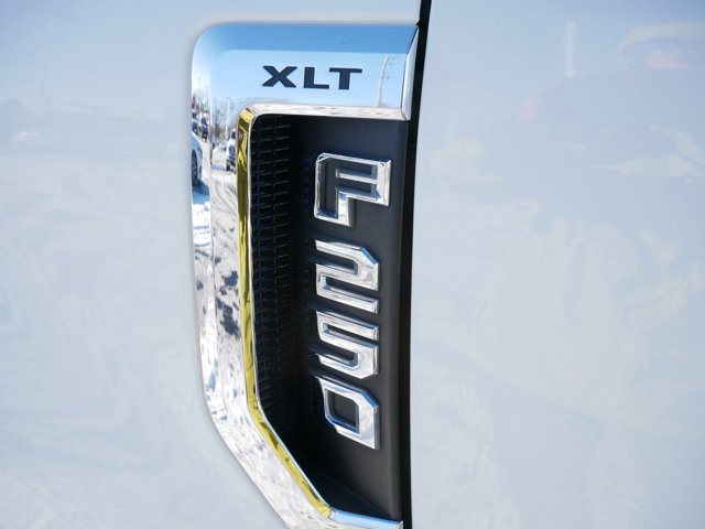 Certified 2022 Ford F250 XLT w/ XLT Value Package image 12