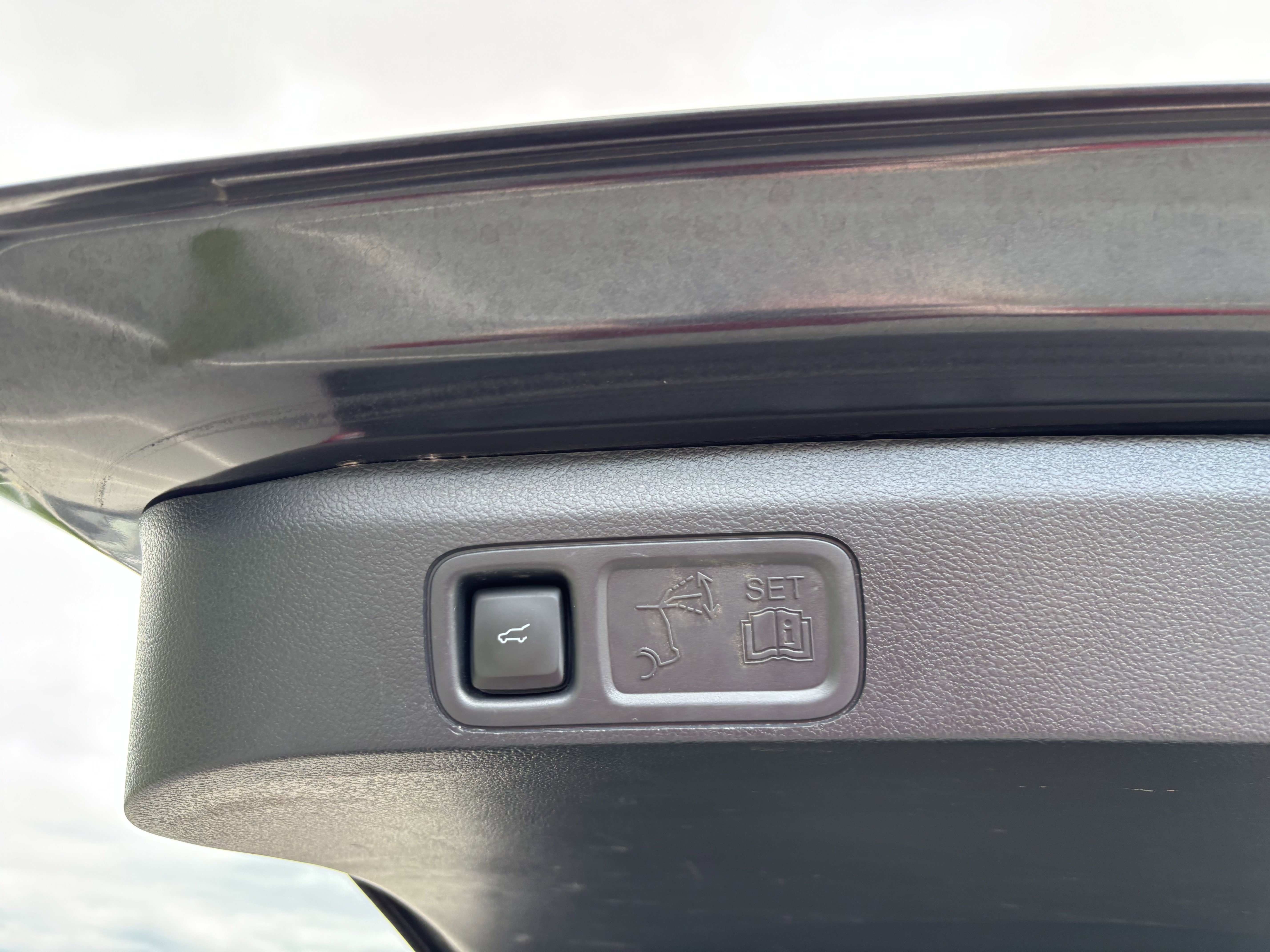 Certified 2024 Ford Expedition Limited AWD/4WD image 34