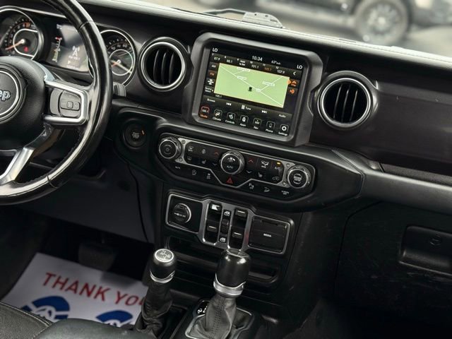 Used 2021 Jeep Wrangler Unlimited Sahara image 34