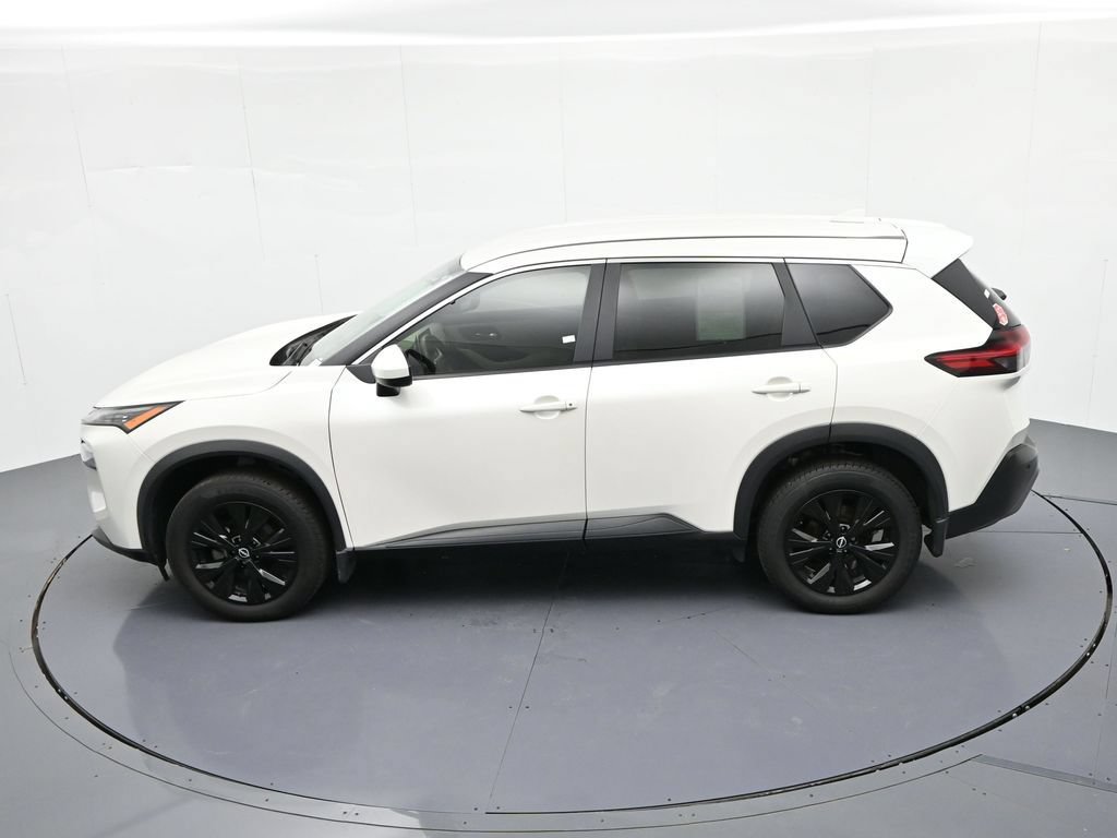 Used 2023 Nissan Rogue SV AWD/4WD image 25