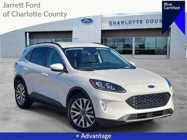 Certified 2022 Ford Escape Titanium image 1