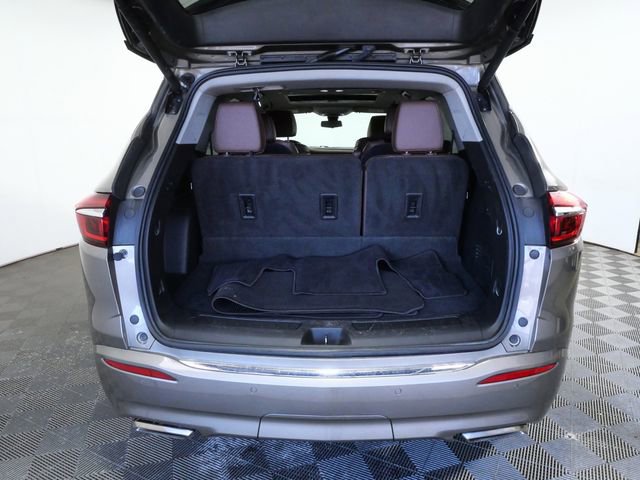 Used 2020 Buick Enclave Avenir w/ Avenir Technology Package AWD/4WD image 9