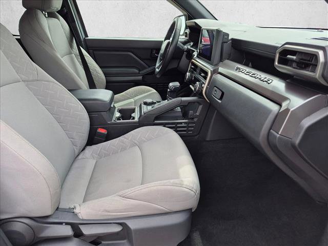 Used 2024 Toyota Tacoma SR5 AWD/4WD image 21