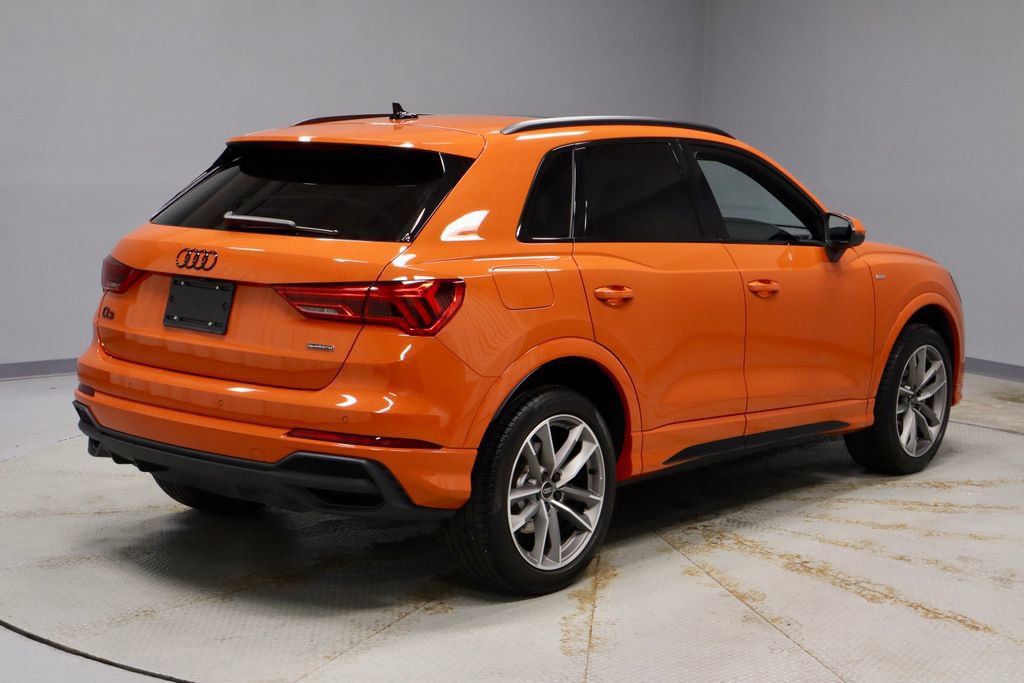 Used 2024 Audi Q3 2.0T Premium Plus w/ Premium Plus Package AWD/4WD image 5