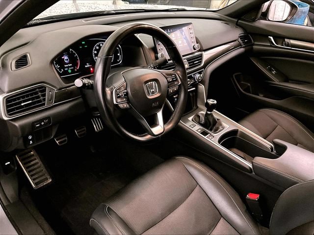 Used 2018 Honda Accord Sport image 12