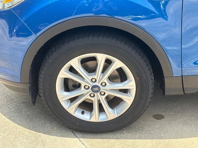 Certified 2019 Ford Escape SEL FWD image 11