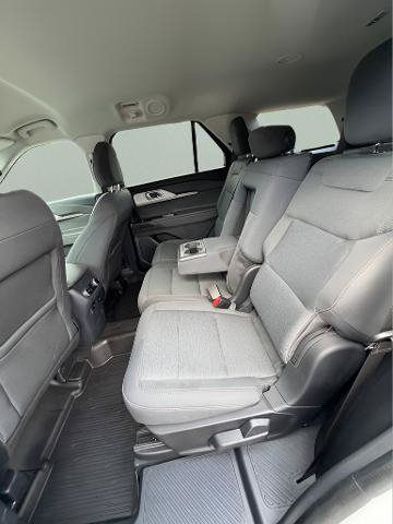 Certified 2025 Ford Explorer Active AWD/4WD image 12