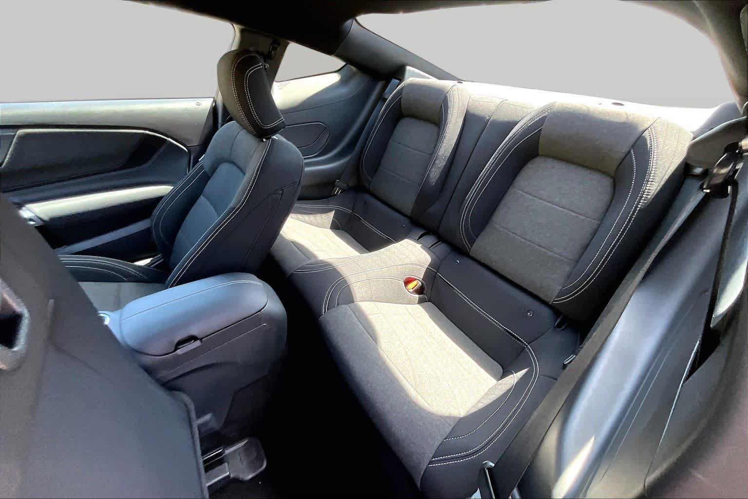 Certified 2024 Ford Mustang Coupe RWD image 21