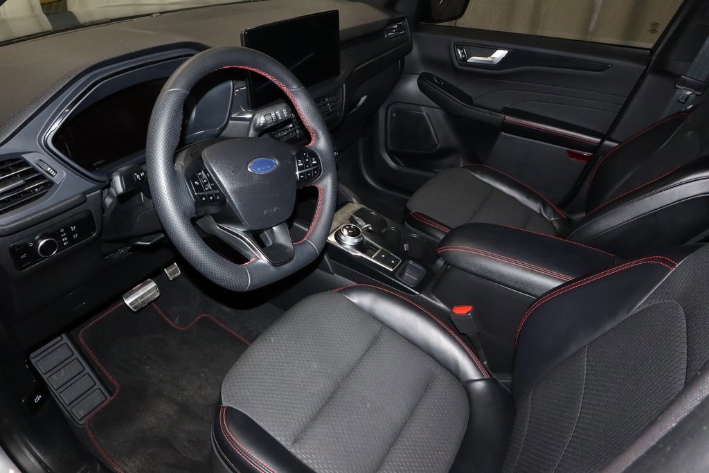 Certified 2023 Ford Escape ST-Line w/ Tech Pack #1 image 25