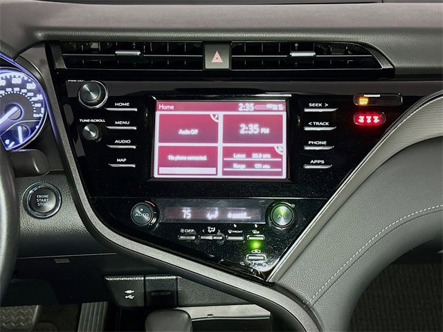 Used 2019 Toyota Camry SE image 12