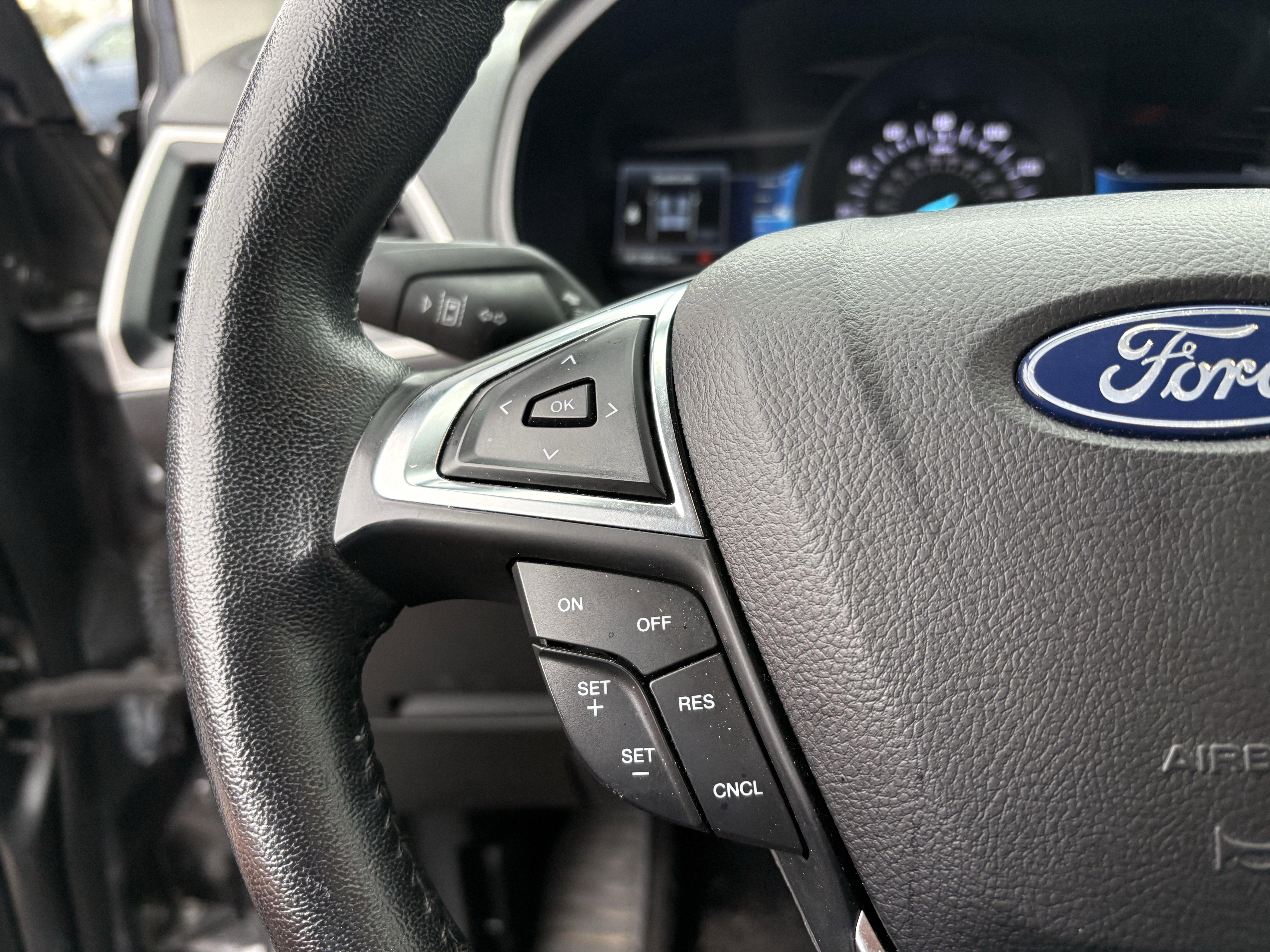 Certified 2023 Ford Edge SEL image 27