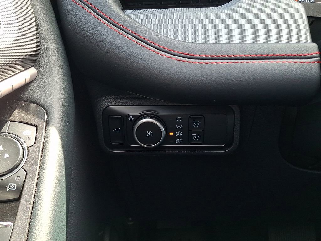 Certified 2025 Ford Explorer ST AWD/4WD image 29