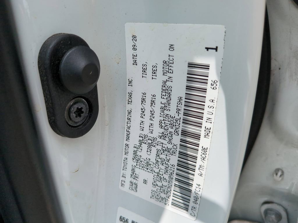 Used 2021 Toyota Tacoma SR5 RWD image 36