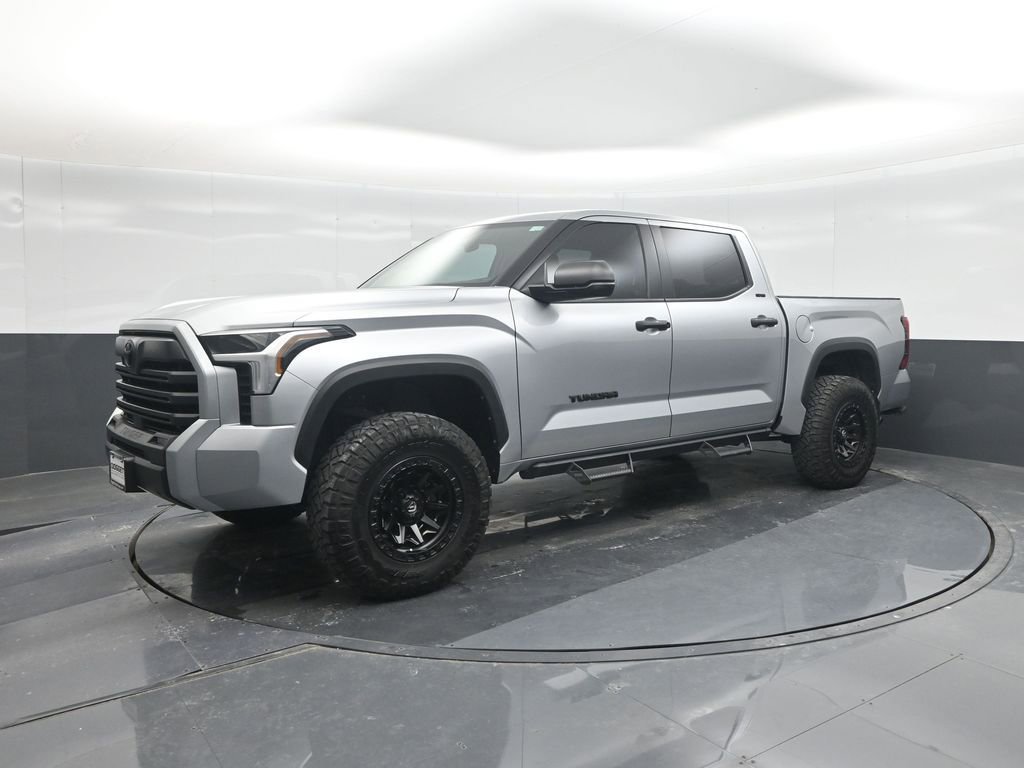 Used 2024 Toyota Tundra SR5 RWD image 1