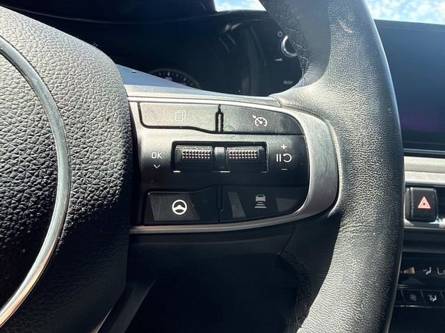 Used 2024 Kia K5 GT-Line image 32