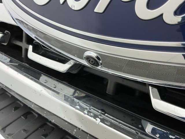 Certified 2025 Ford F350 Lariat w/ FX4 Off-Road Package image 11