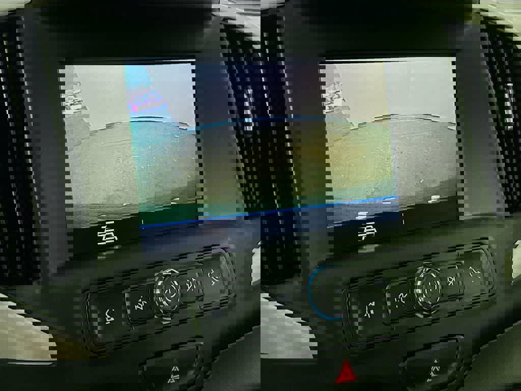 Used 2021 GMC Terrain SLE w/ Driver Convenience Package image 27