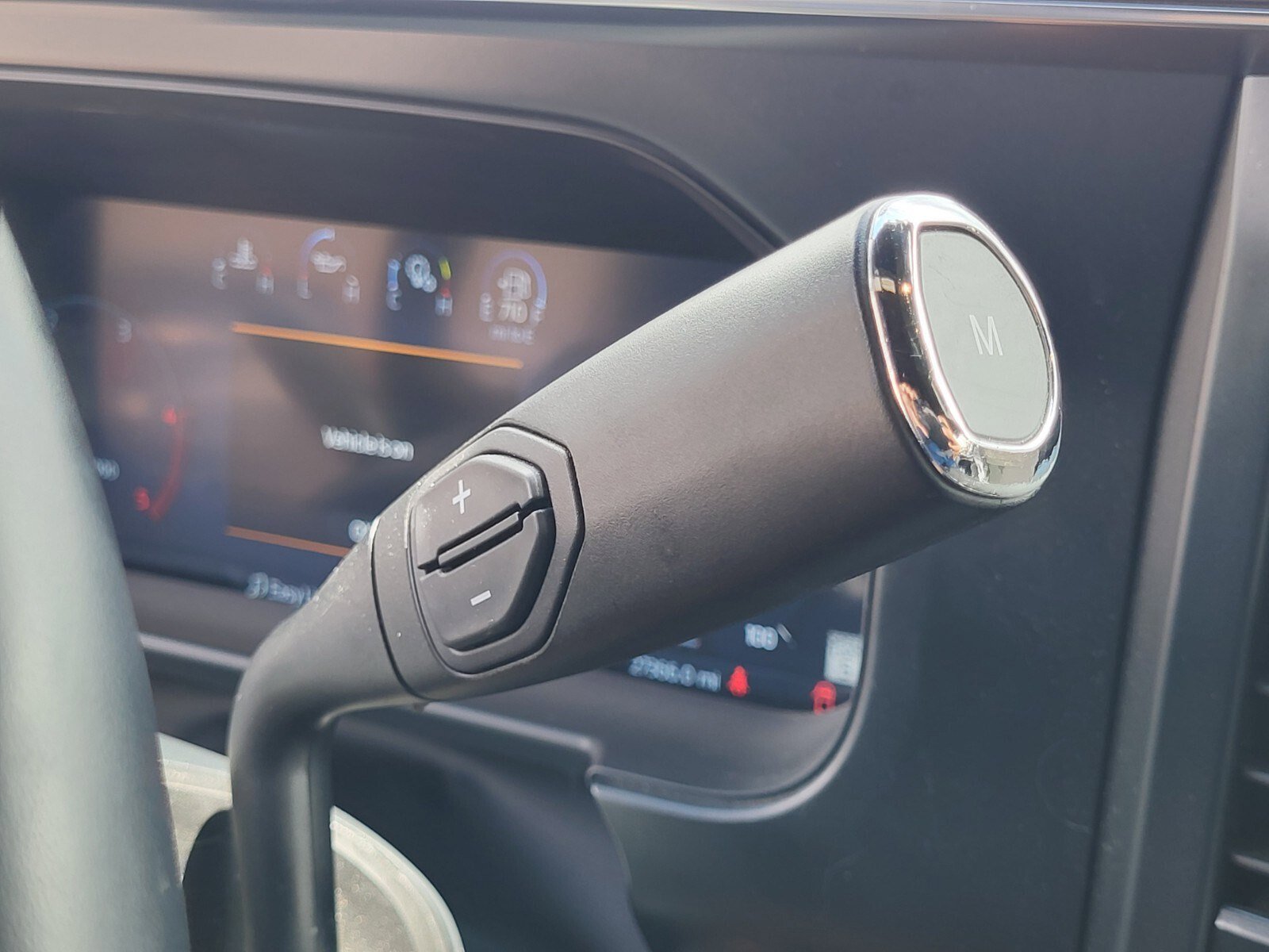 Certified 2025 Ford F350 Platinum AWD/4WD image 27