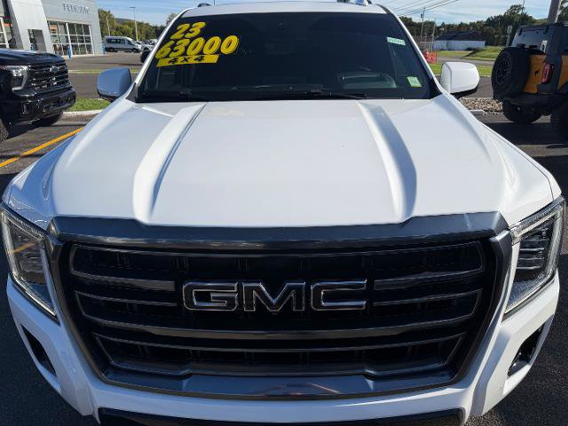 Used 2023 GMC Yukon AT4 w/ AT4 Premium Package AWD/4WD image 5