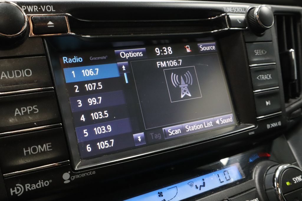 Used 2018 Toyota RAV4 XLE w/ Plus Extra Value Package FWD image 2