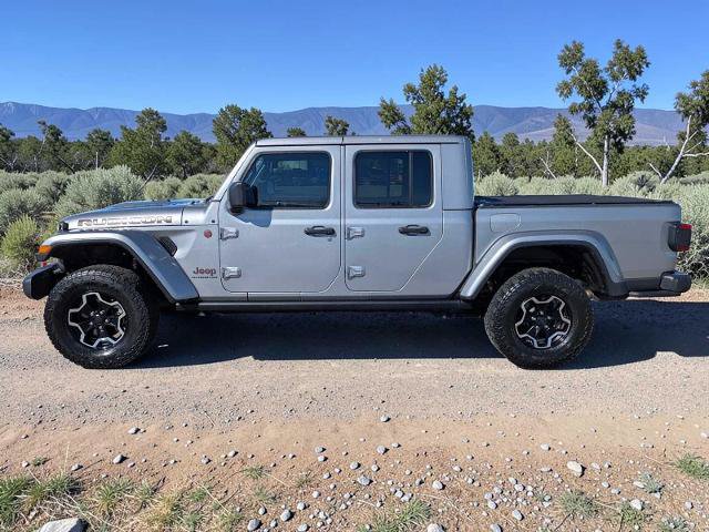 Used 2020 Jeep Gladiator Rubicon w/ Uconnect 4C Nav & Sound Group AWD/4WD image 3