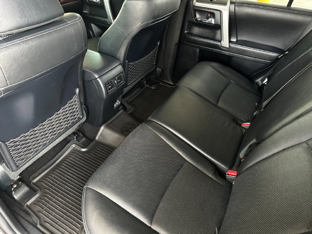 Used 2024 Toyota 4Runner Limited AWD/4WD image 11