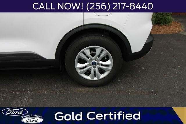 Certified 2022 Ford Escape S image 6