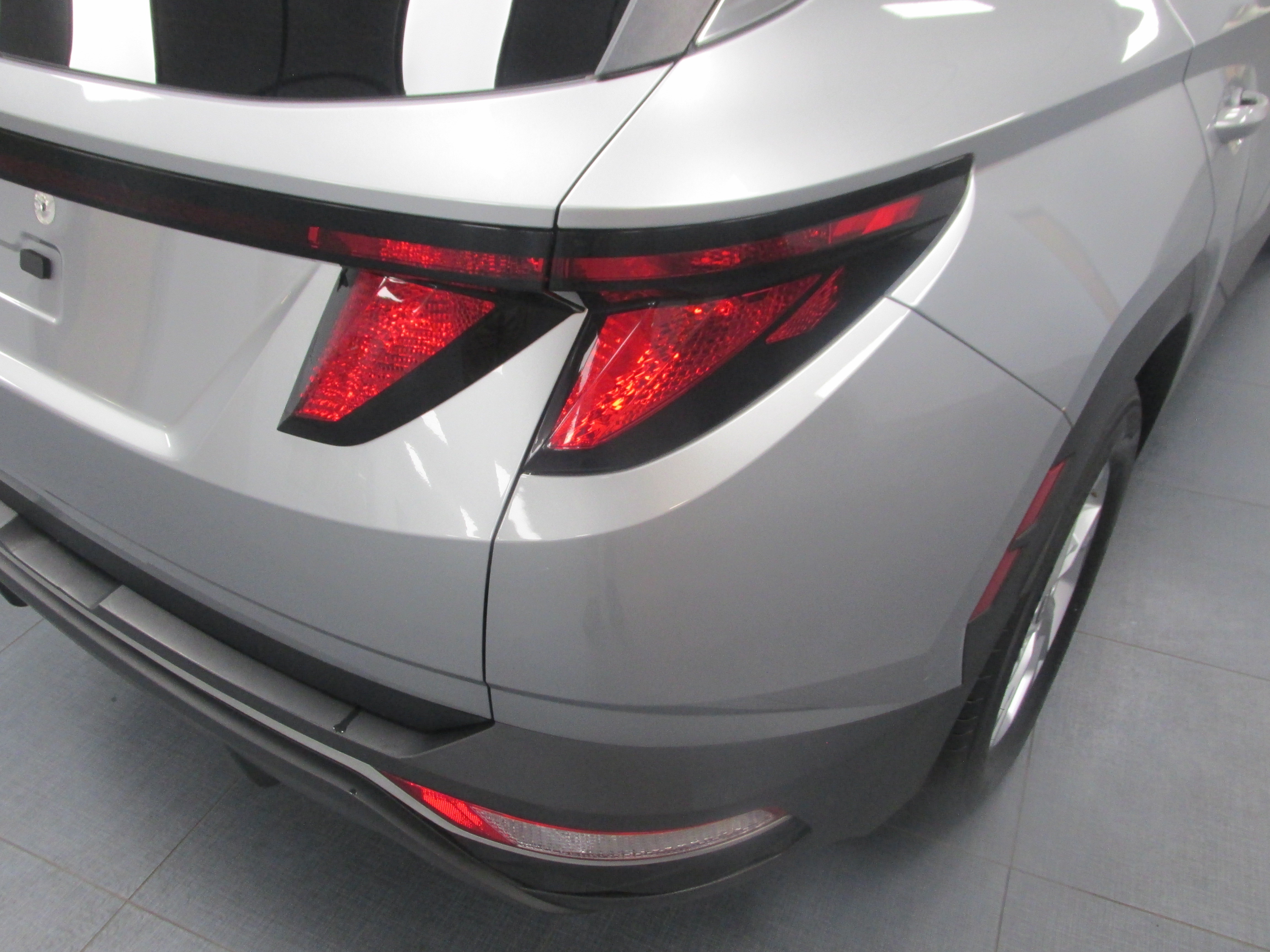 Used 2024 Hyundai Tucson SEL FWD image 11
