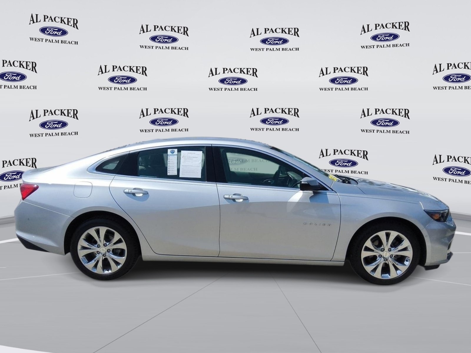 Used 2017 Chevrolet Malibu Premier w/ Driver Confidence Package FWD image 7