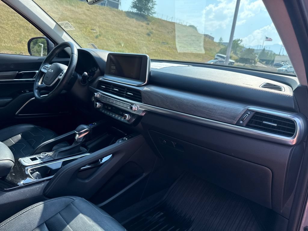 Used 2022 Kia Telluride SX w/ SX Prestige Package AWD/4WD image 35