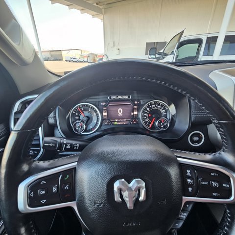 Used 2020 RAM 1500 Laramie image 18