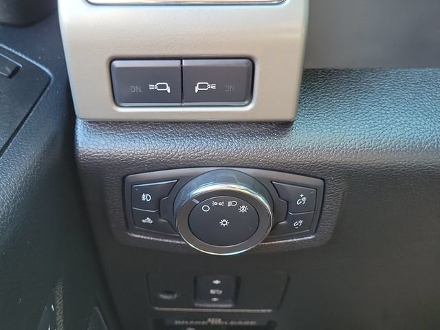 Certified 2017 Ford F250 Lariat w/ Lariat Value Package AWD/4WD image 15